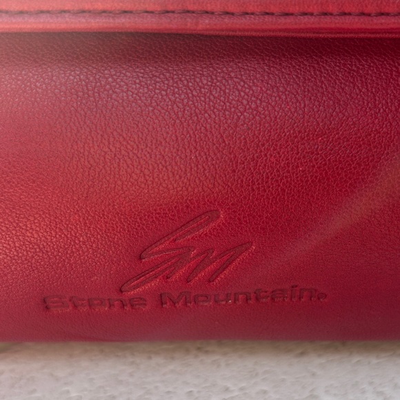 Vintage Stone Mountain Red Leather‎ Classic Clutch - Picture 4 of 13
